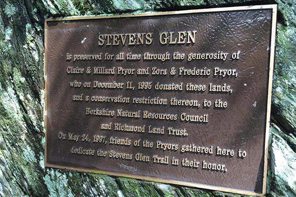 Stevens Glen, Massachusetts