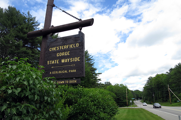 tourist attractions in chesterfield nh
