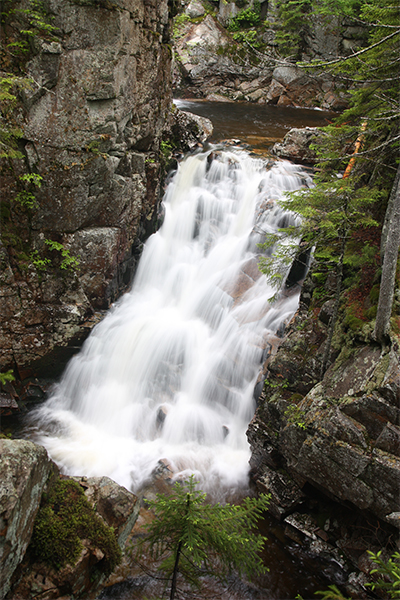 Rocky Glen Falls, Falls on the Basin Cascades Trail, New Hampshire